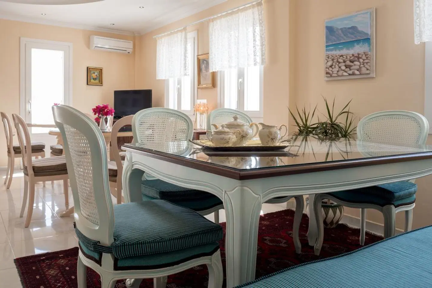 Villa Renos CONFERENCE