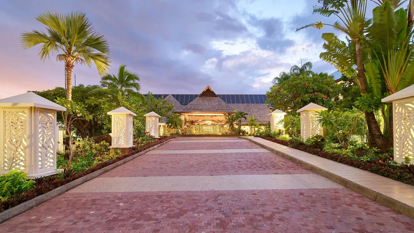 Hilton Hotel Tahiti EXTERIOR