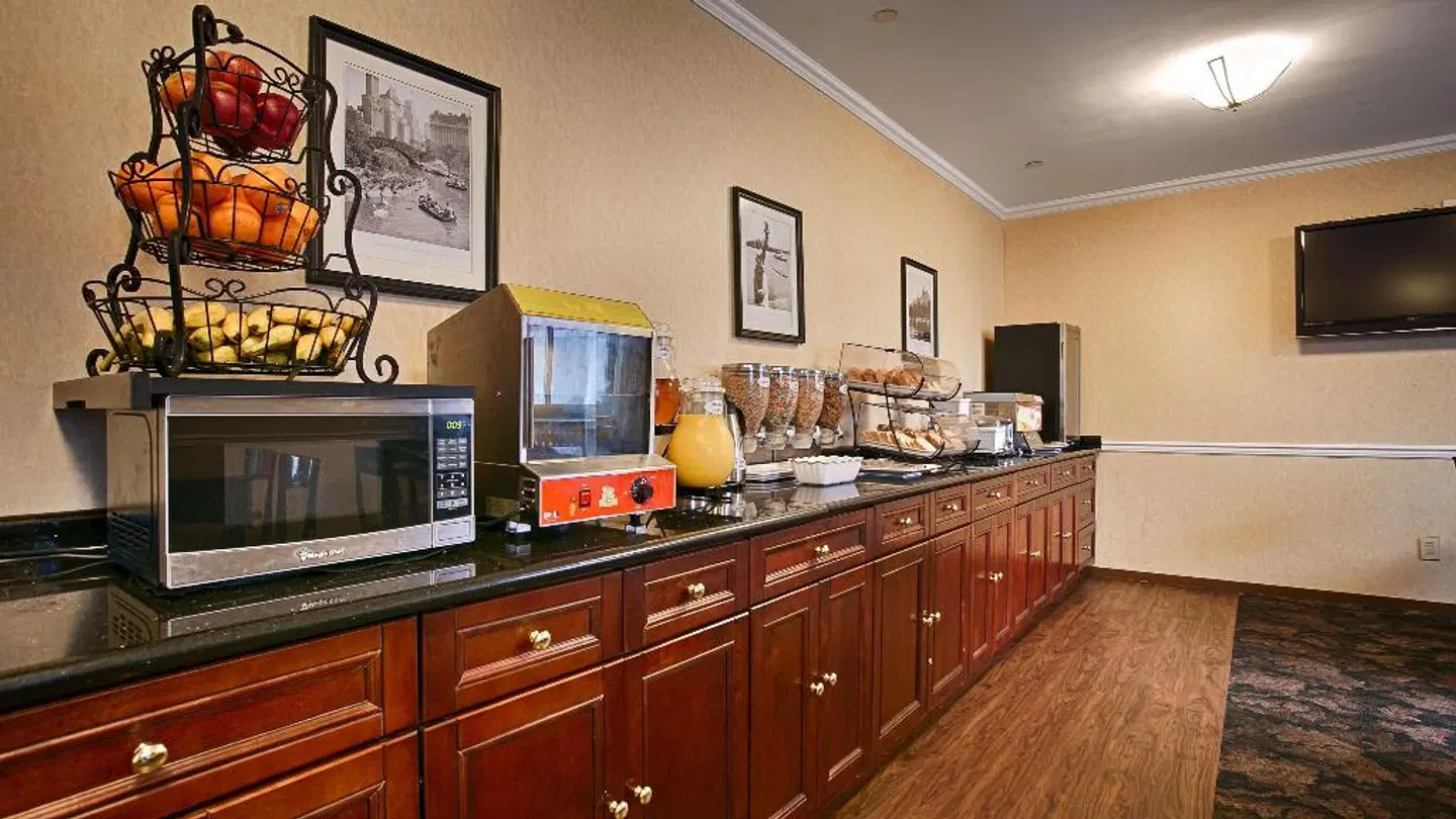 Best Western Queens Court ROOM_EXAMPLE