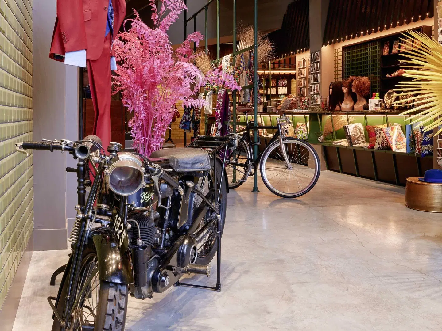 25hours Hotel Paris Terminus Nord BAR