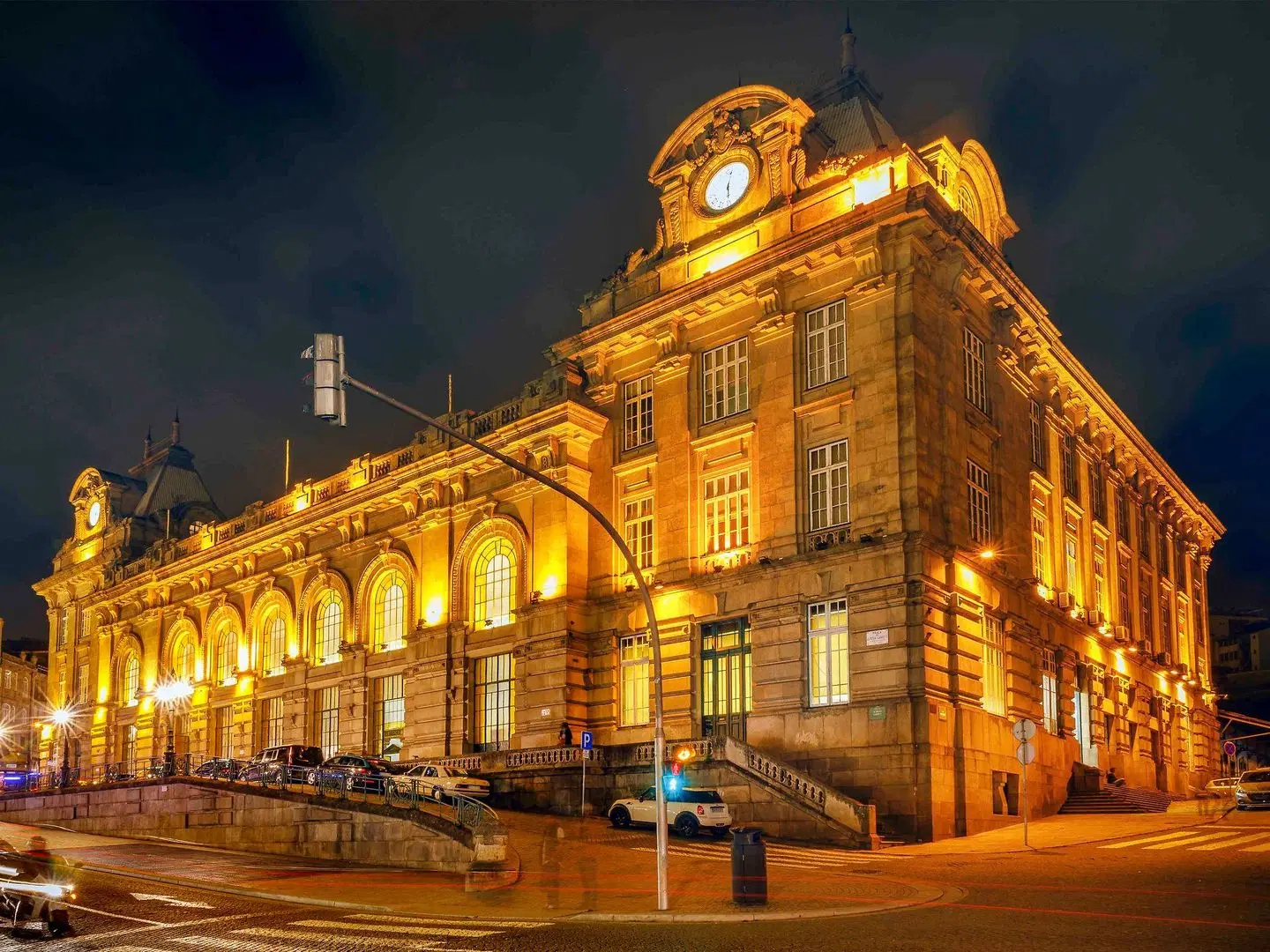 Mercure Porto Centro Aliados EXTERIOR
