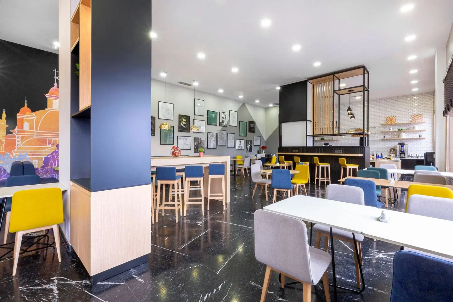 Holiday Inn Madrid - Las Tablas BAR