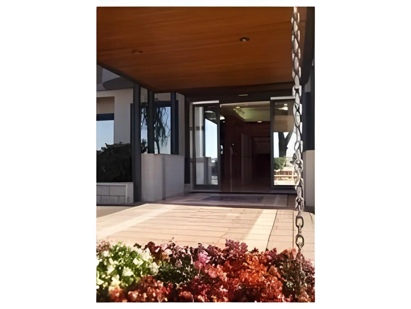 President Pomezia TERRACE