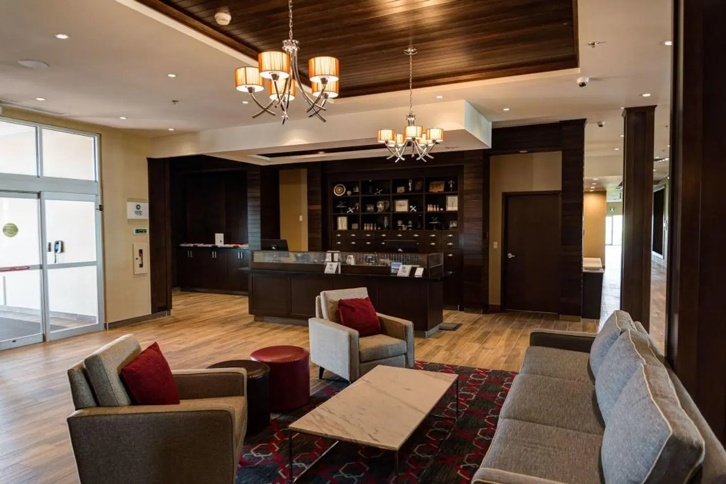 Four Points by Sheraton Sherwood Park BAR
