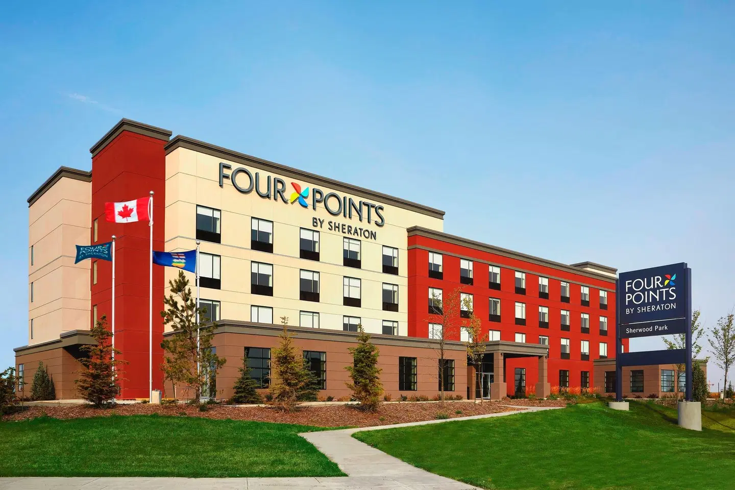 Four Points by Sheraton Sherwood Park EXTERIOR