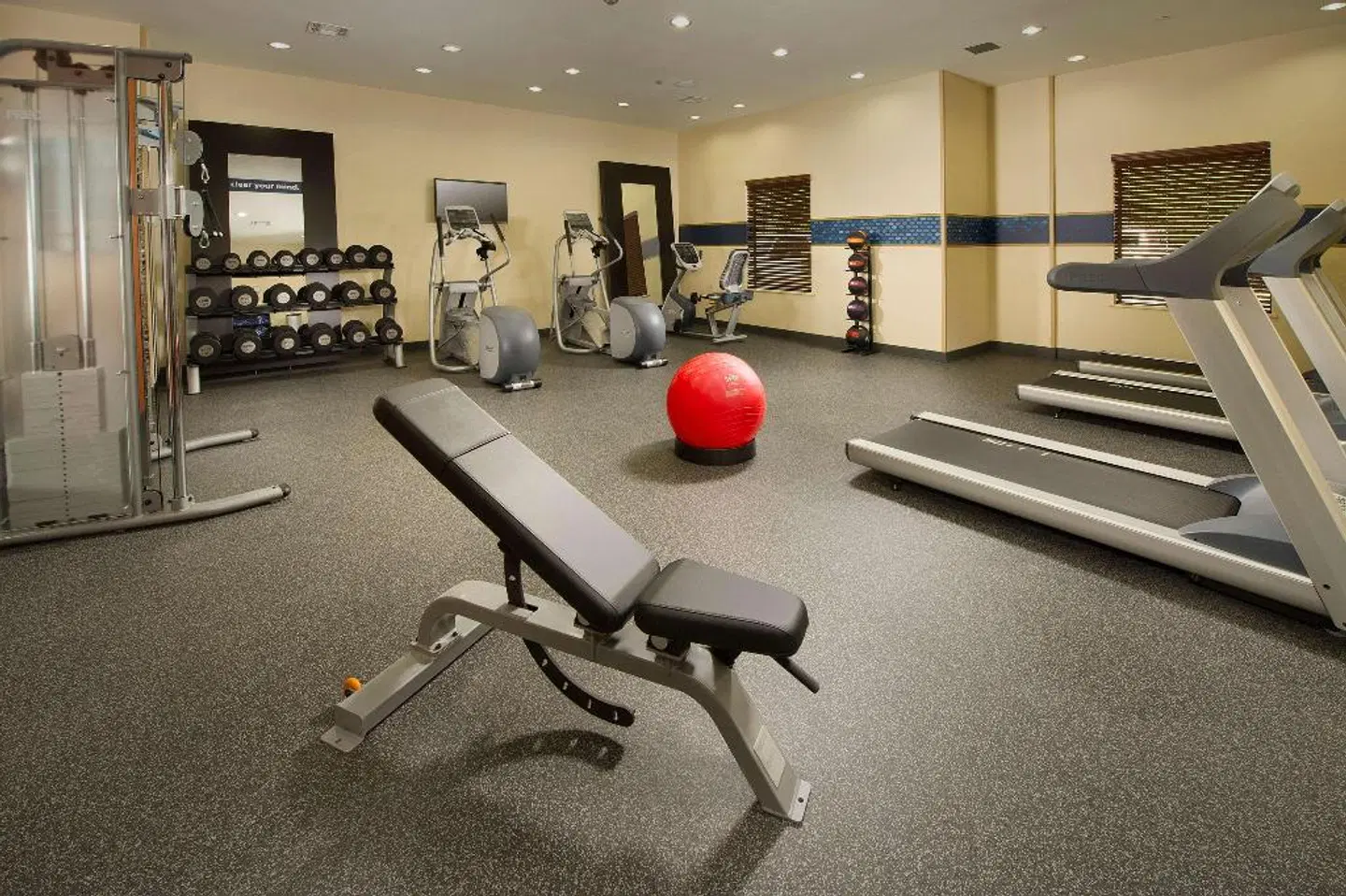 Hampton Inn Lake Charles SPORTS_AND_LEISURE