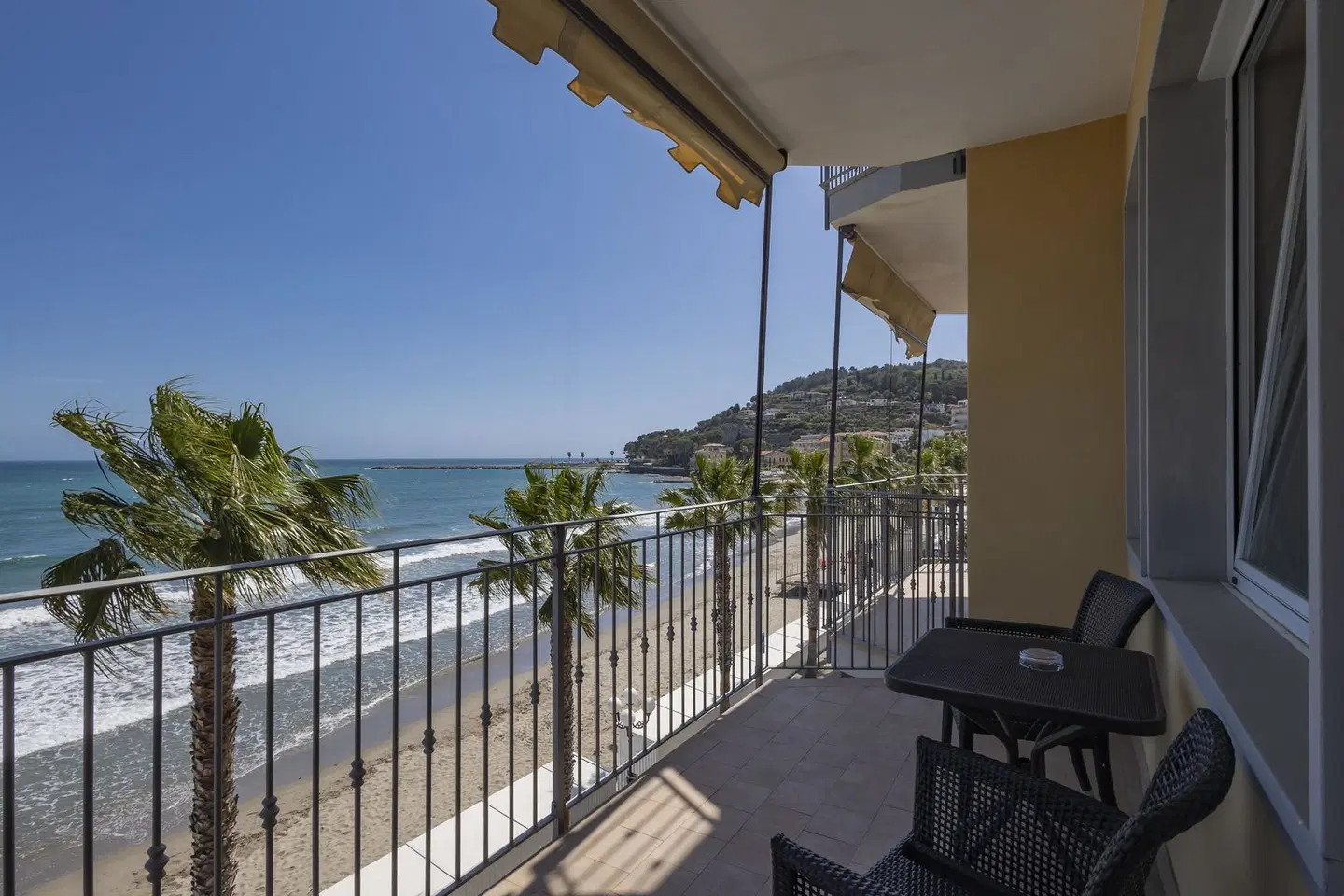 B&B Hotel Diano Marina Palace Terrasse