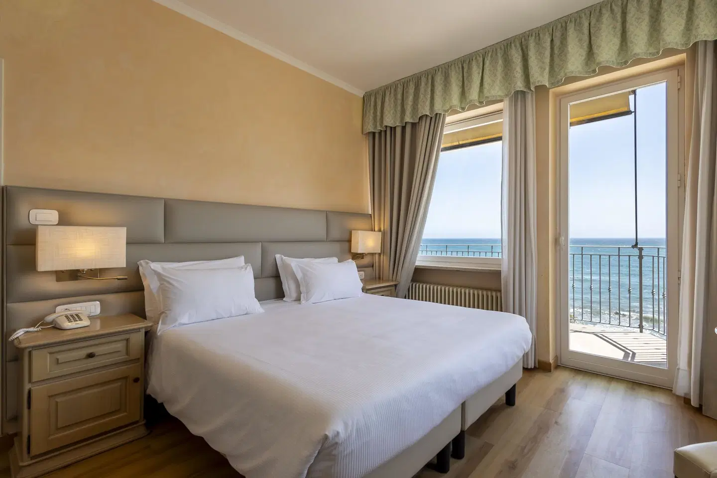 B&B Hotel Diano Marina Palace ROOM_EXAMPLE