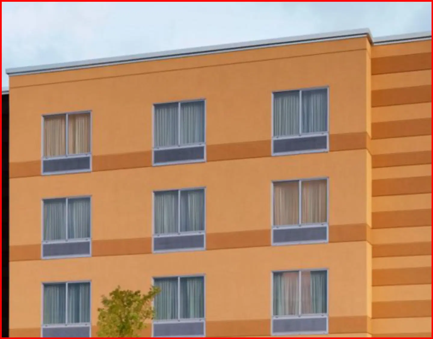 Fairfield Inn & Suites Manchester EXTERIOR