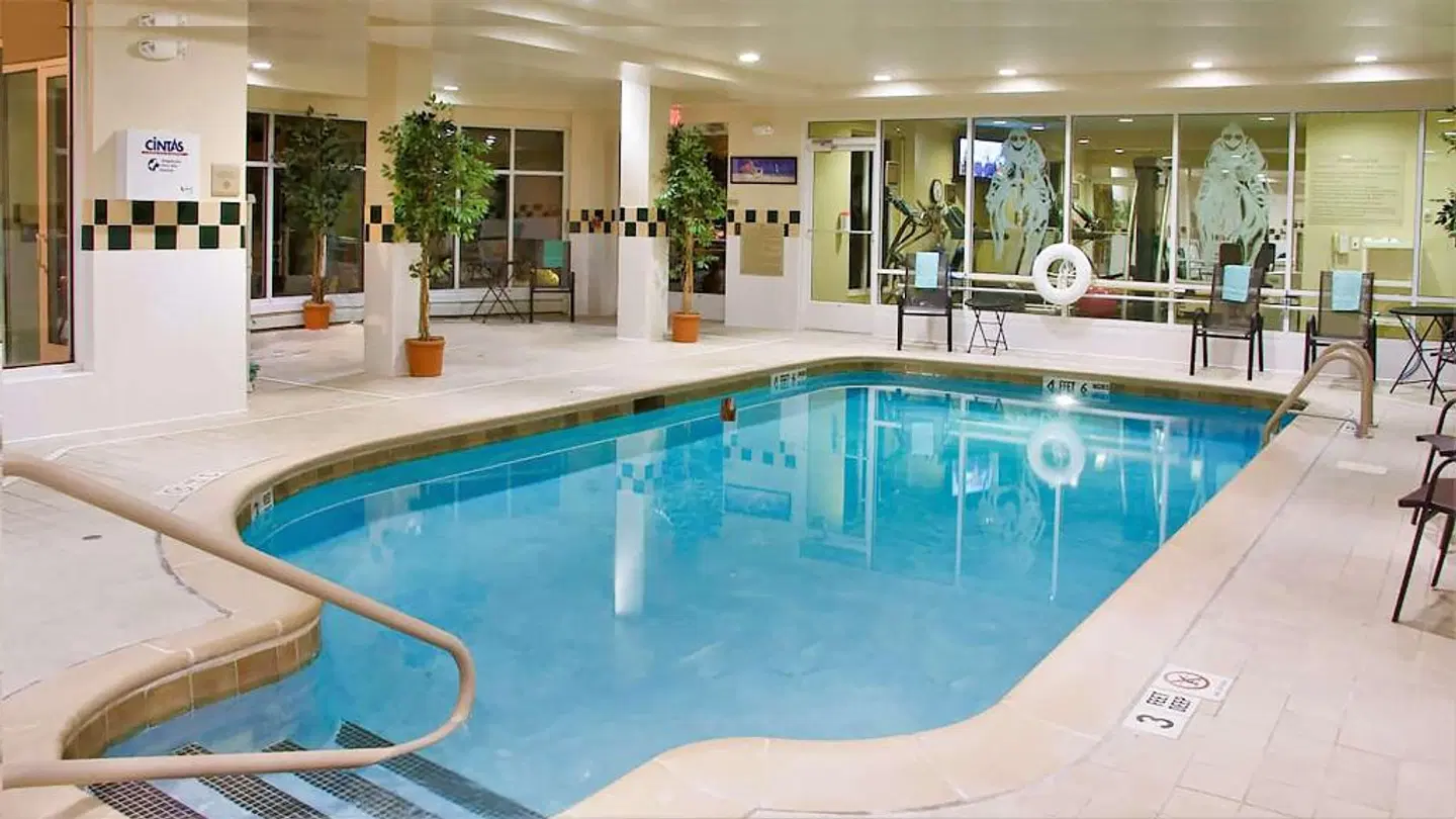 Hilton Garden Inn Saratoga Springs Hallenbad