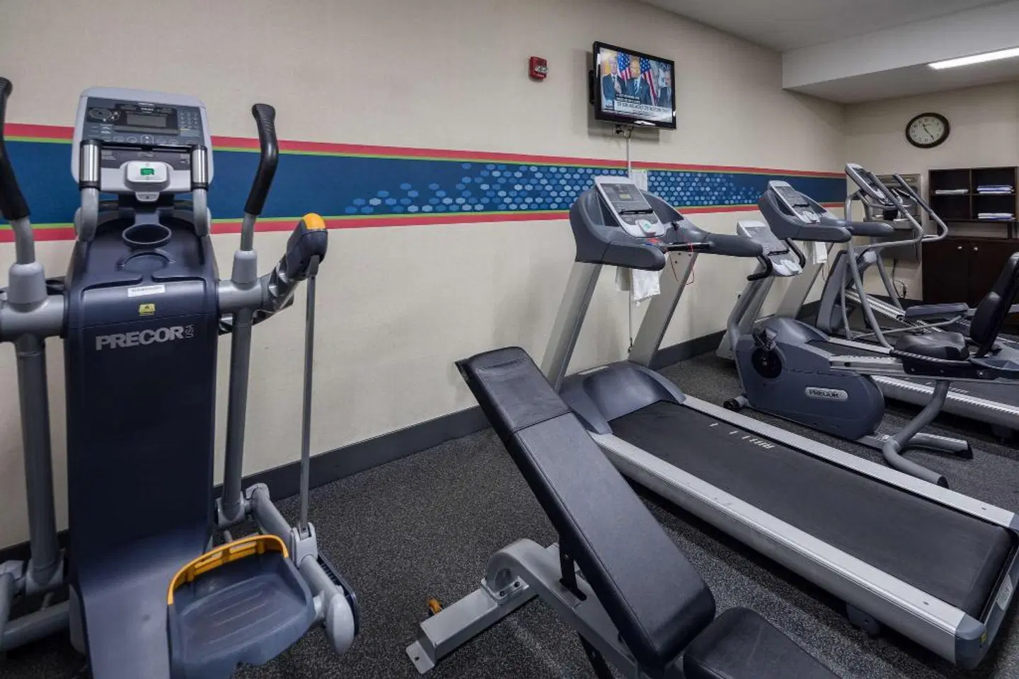 Hampton Inn San Francisco-Airport SPORTS_AND_LEISURE