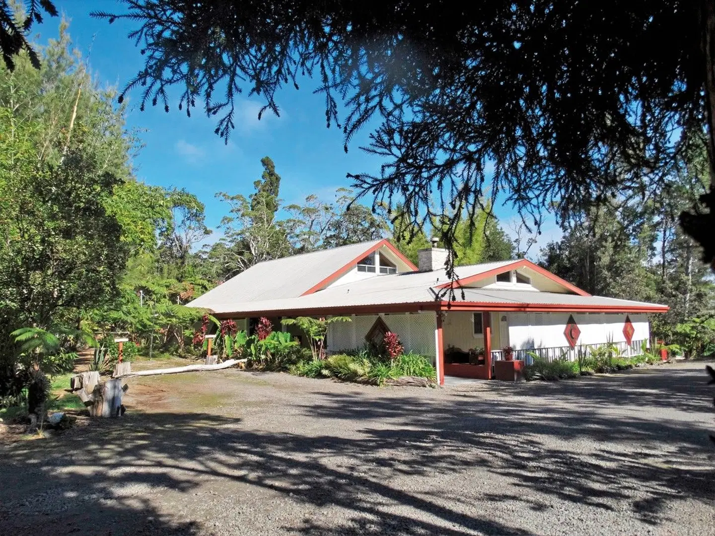 Lokahi Lodge EXTERIOR
