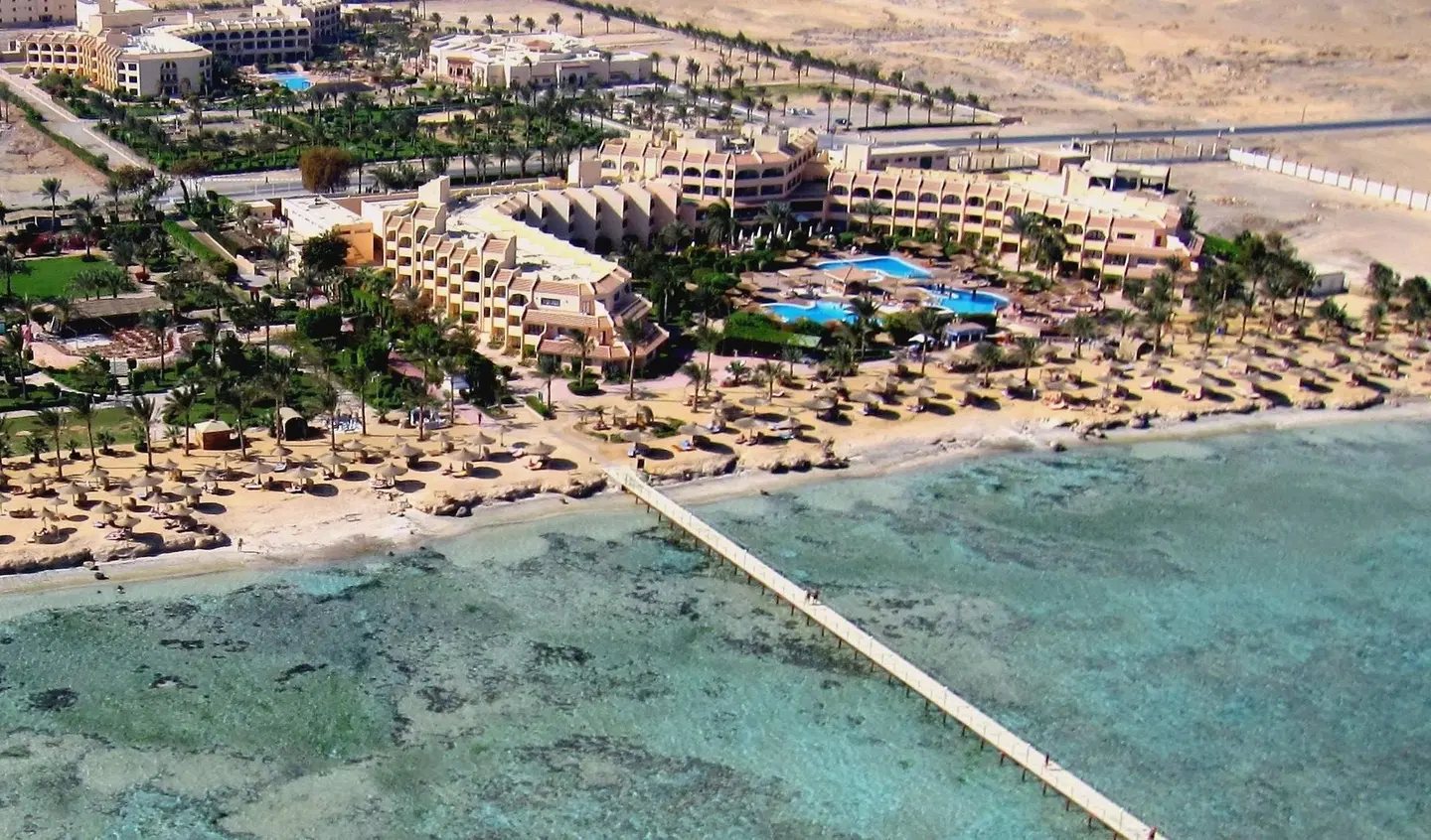 Flamenco Beach & Resort Strand