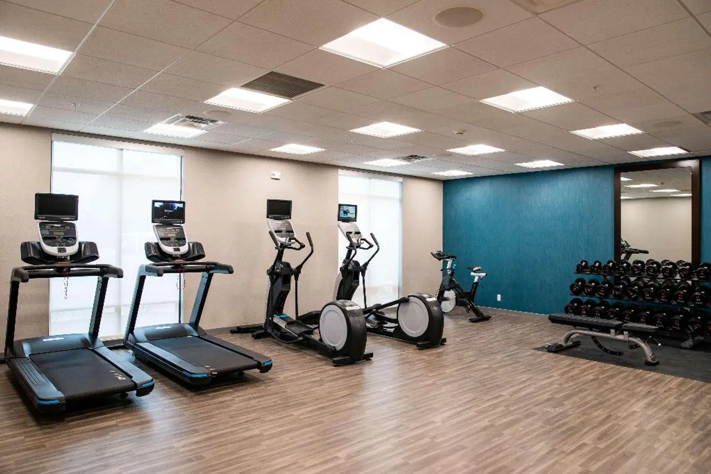 Hampton Inn Paris SPORTS_AND_LEISURE