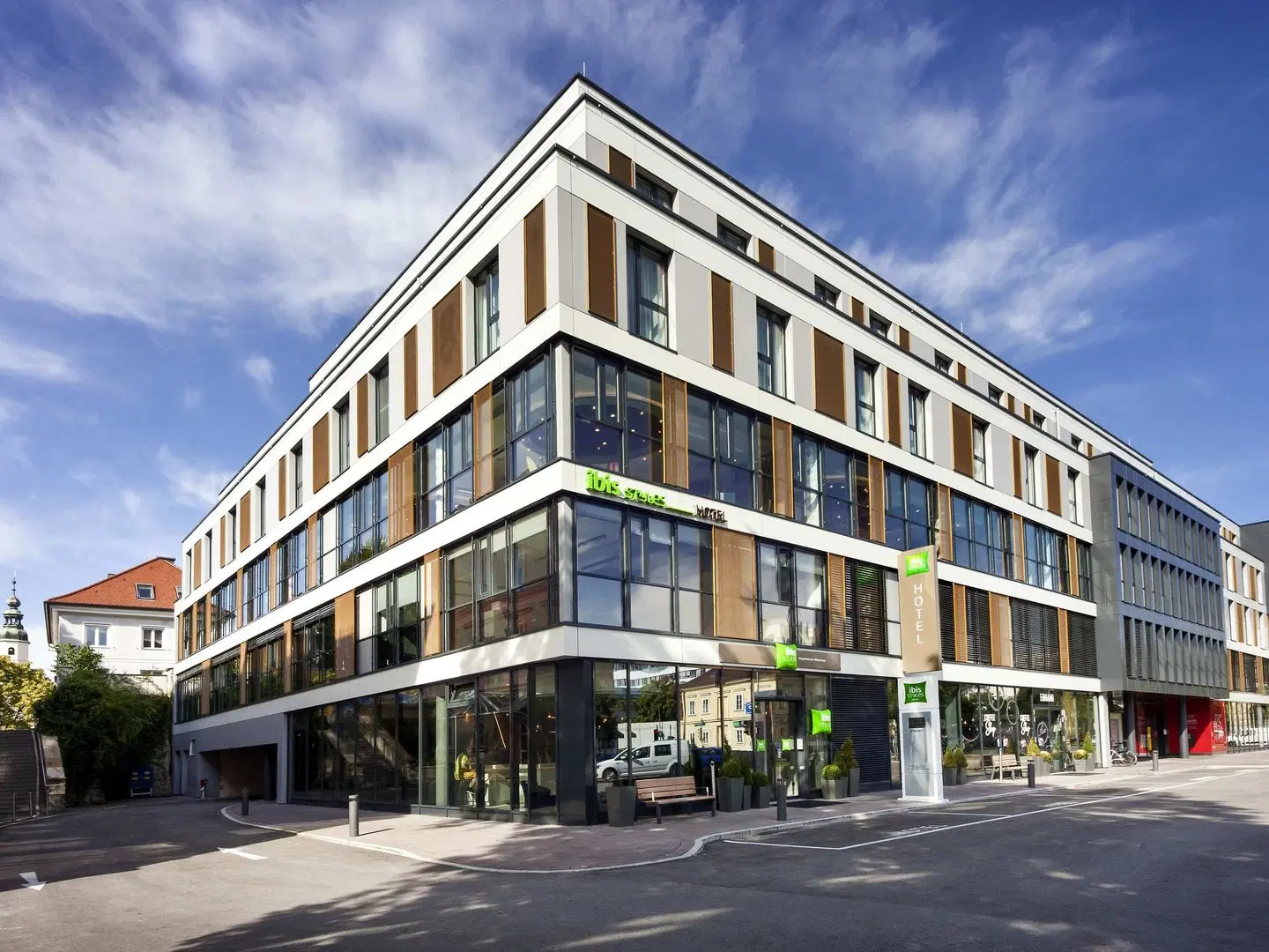 ibis Styles Klagenfurt am Woerthersee EXTERIOR