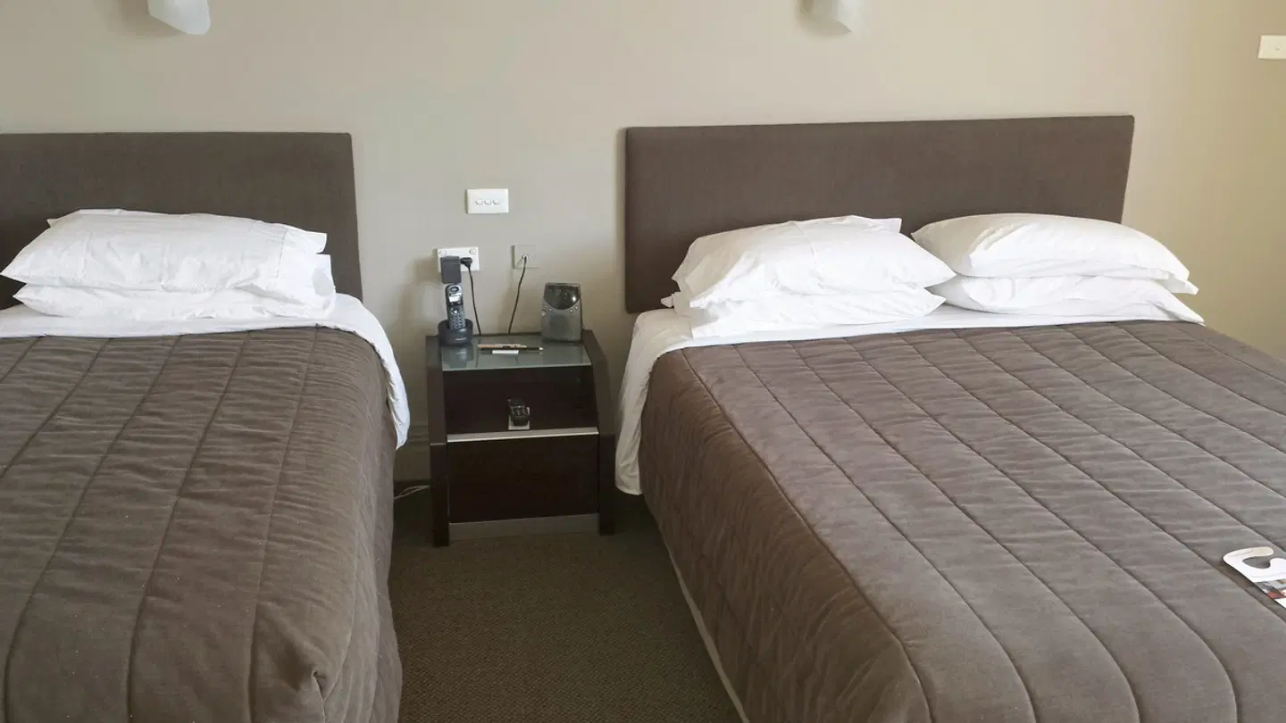 The Devon Hotel New Plymouth ROOM_EXAMPLE