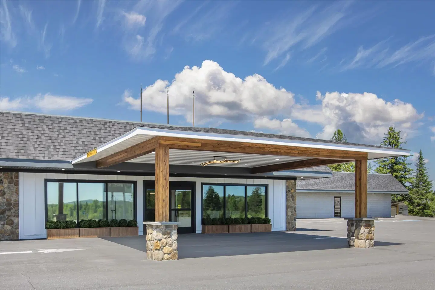 Caribou Inn & Convention Center EXTERIOR