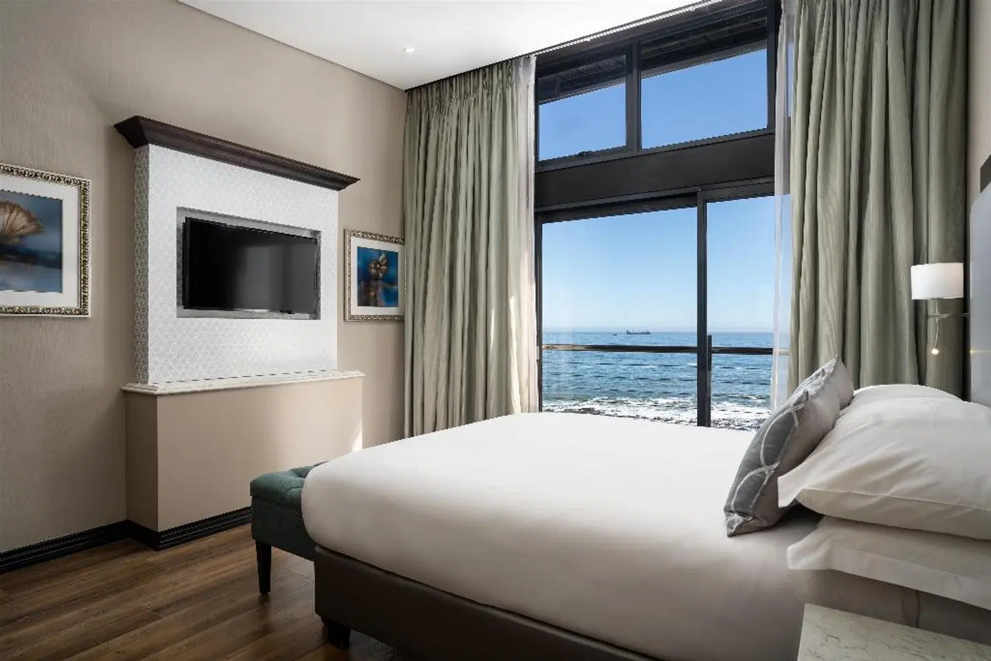 Premier Hotel Cape Town ROOM_EXAMPLE