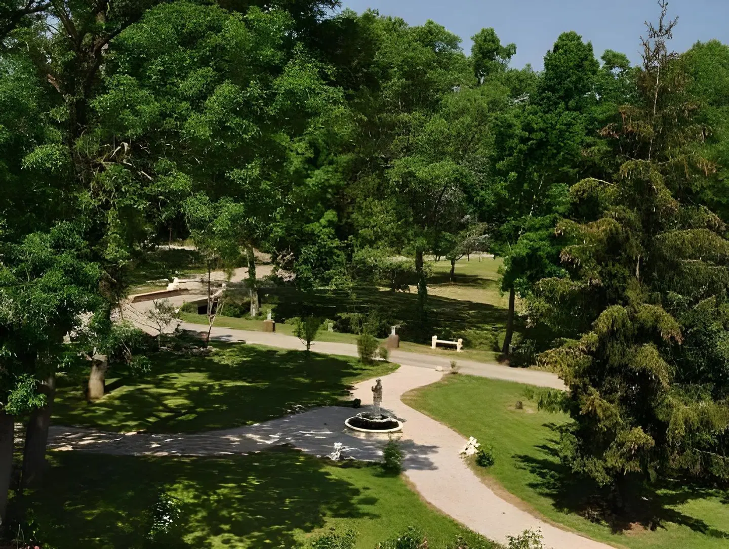 Moulin de Rudelle GARDEN