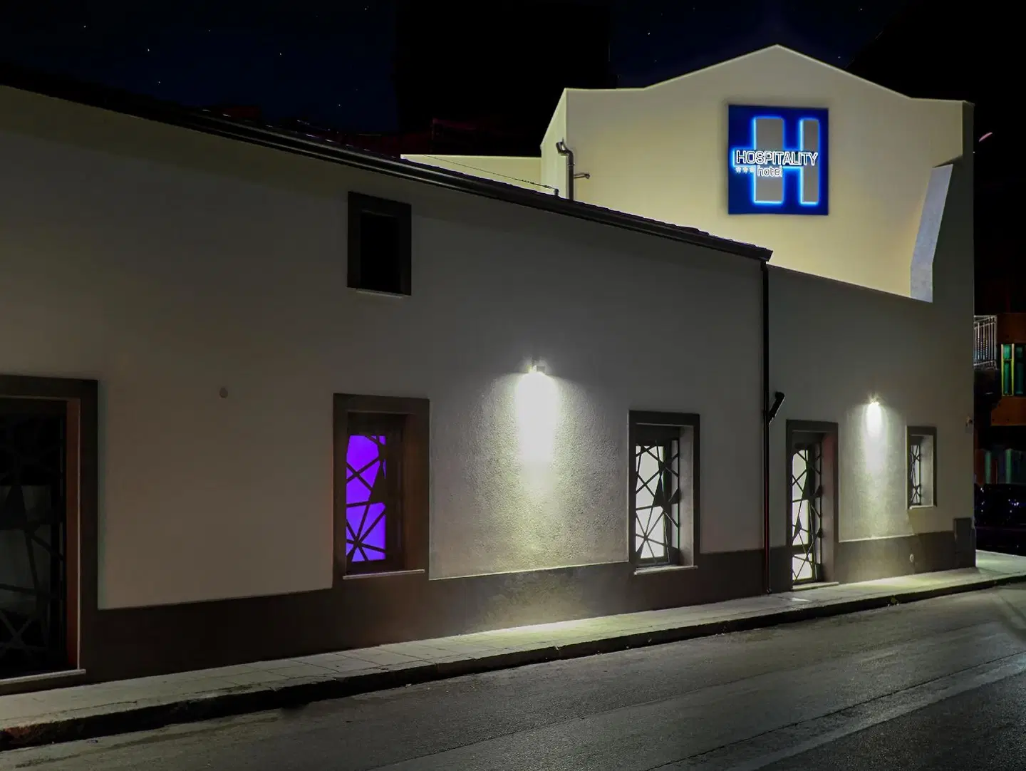 Hospitality Hotel EXTERIOR