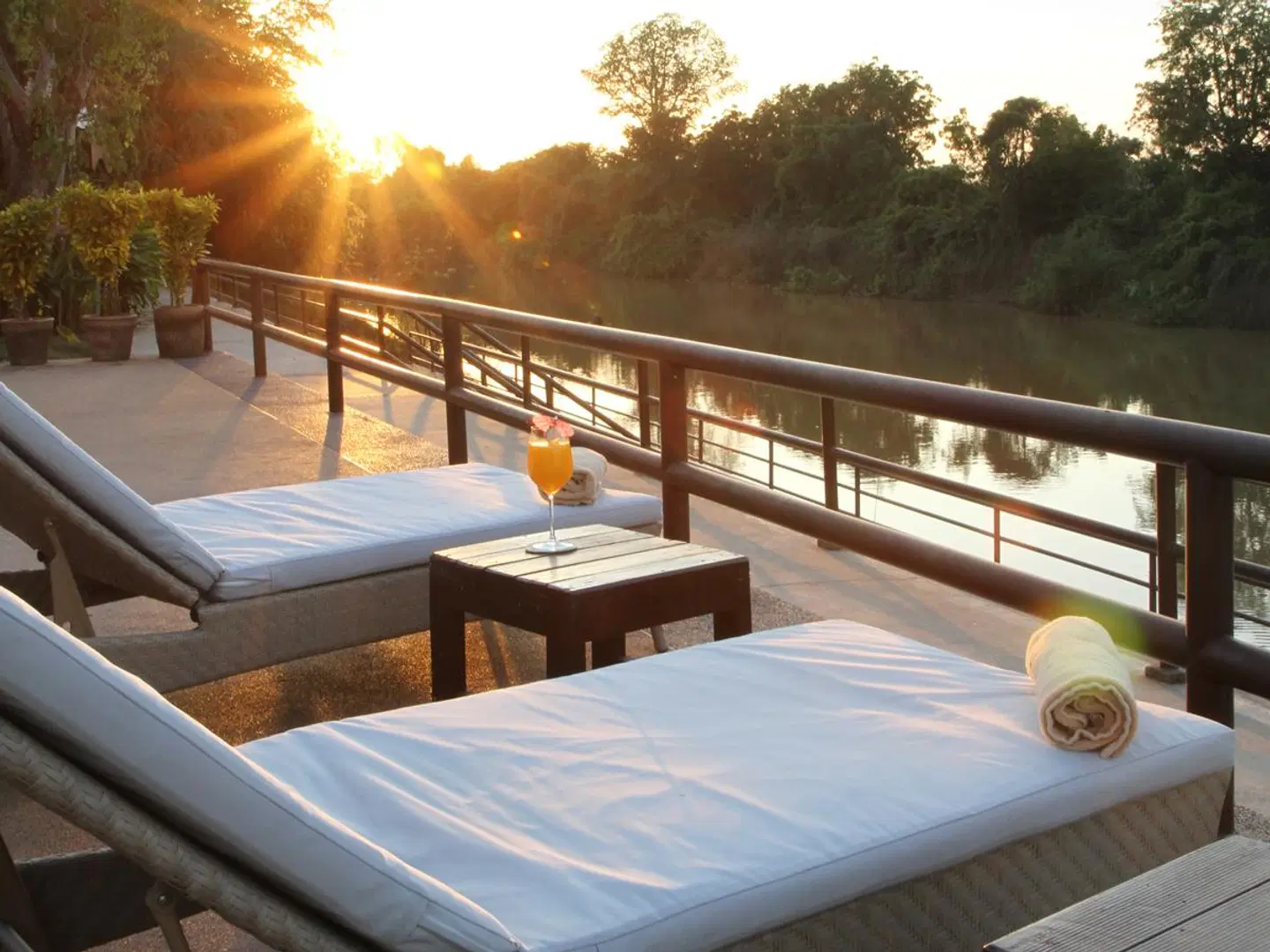 Wishing Tree Resort, Khon Kaen Terrasse