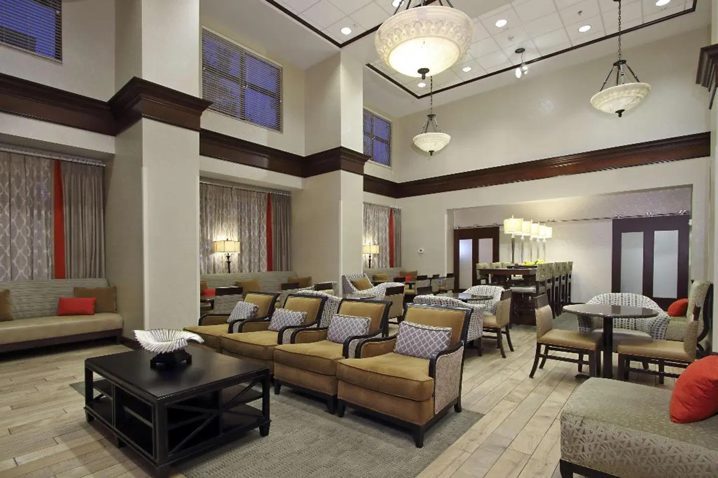 Hampton Inn & Suites Florence-Downtown LOUNGE_LOBBY