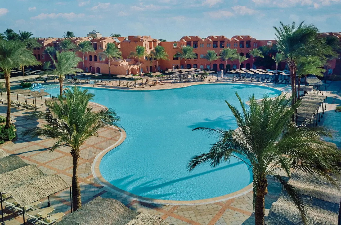 JAZ Makadi Oasis Resort OUTDOOR_POOL