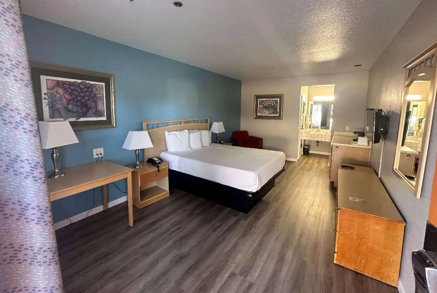 Days Inn Rocklin ROOM_EXAMPLE