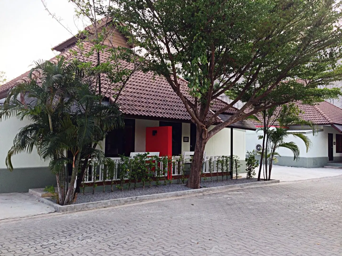 Nice Resort Pattaya EXTERIOR