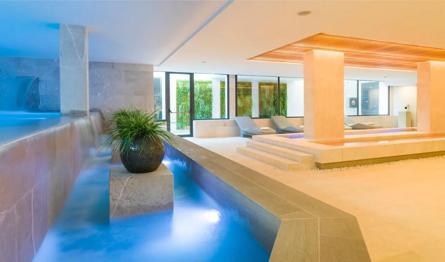 a10 Club del Sol INDOOR_POOL