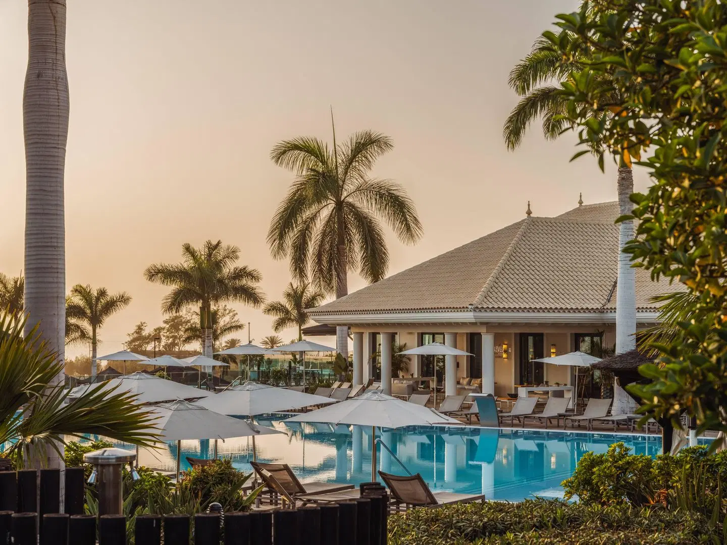 Red Level at Gran Meliá Palacio de Isora OUTDOOR_POOL