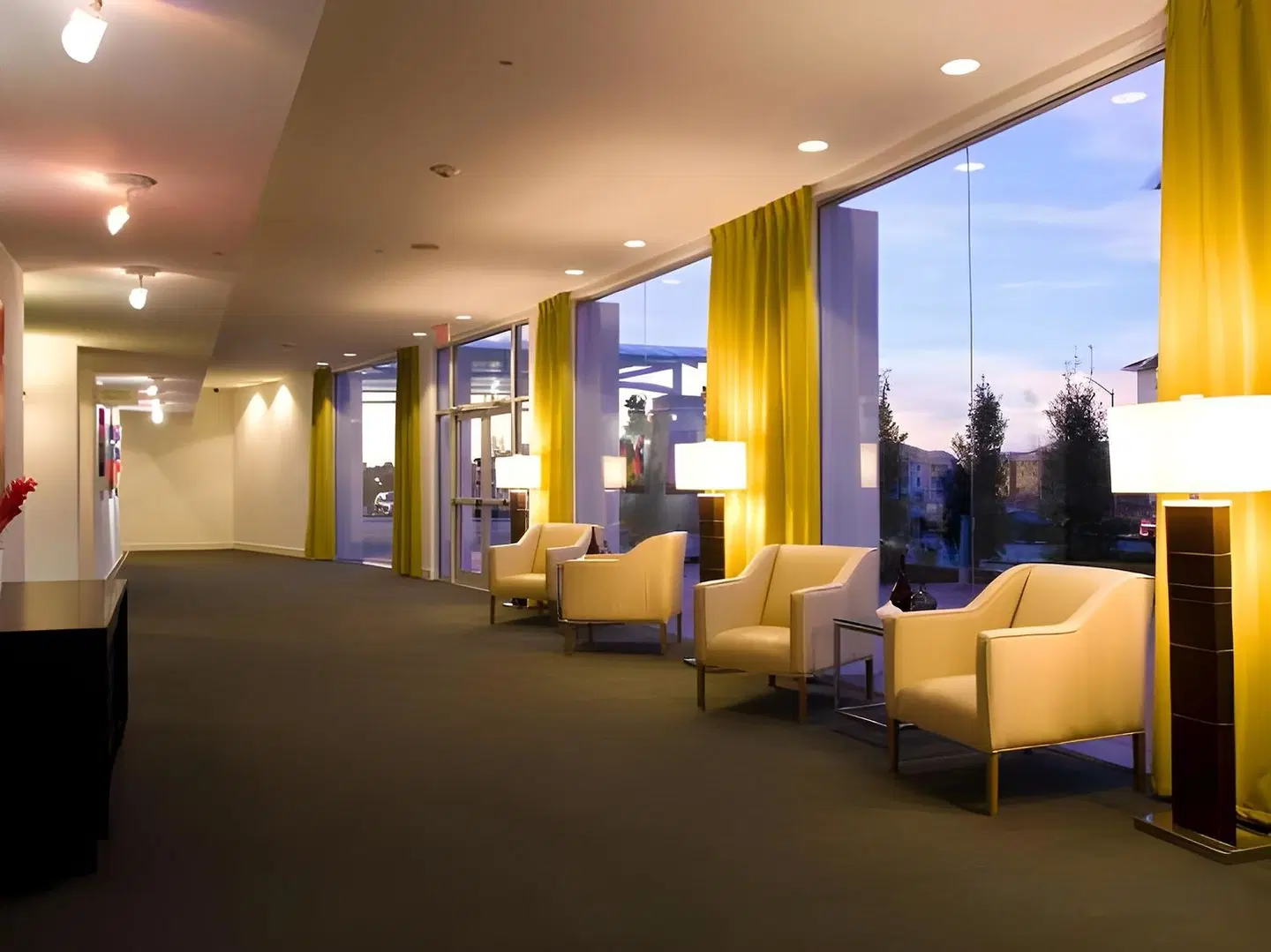 Holiday Inn Dallas - Fort Worth Airport South by IHG LOUNGE_LOBBY