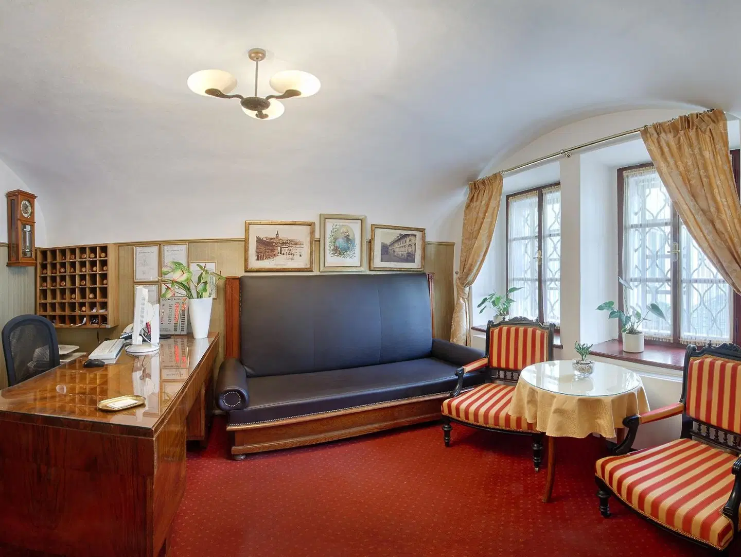 Waldstein ROOM_EXAMPLE