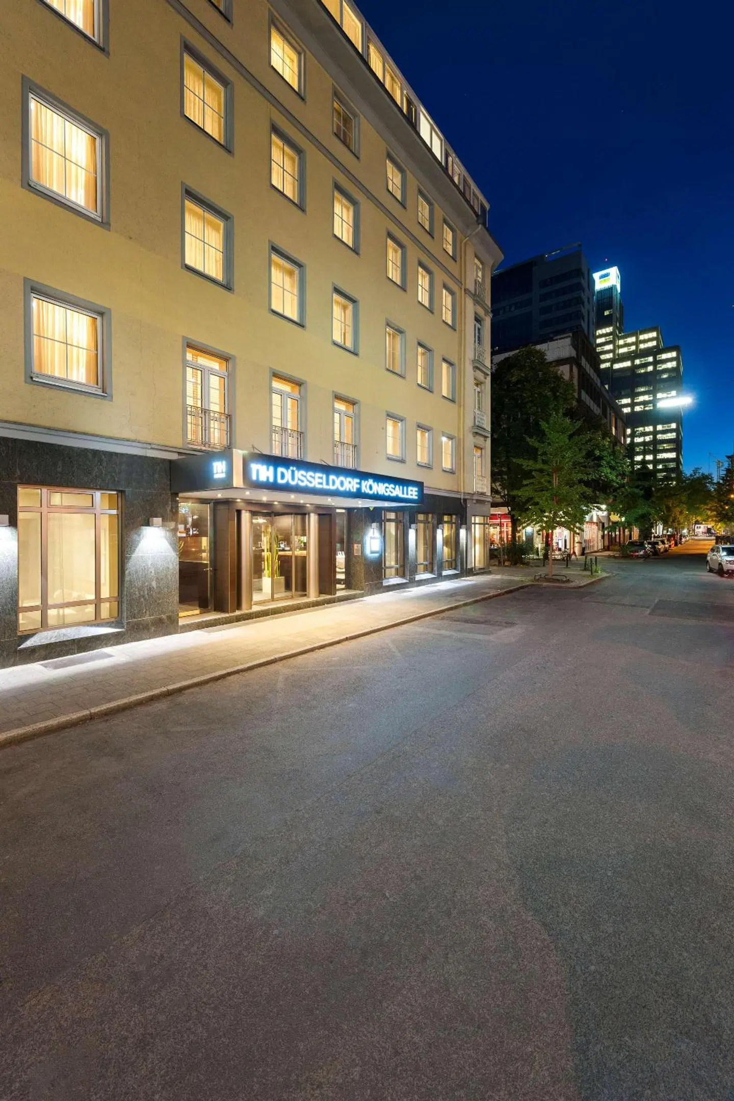 NH Düsseldorf Königsallee EXTERIOR