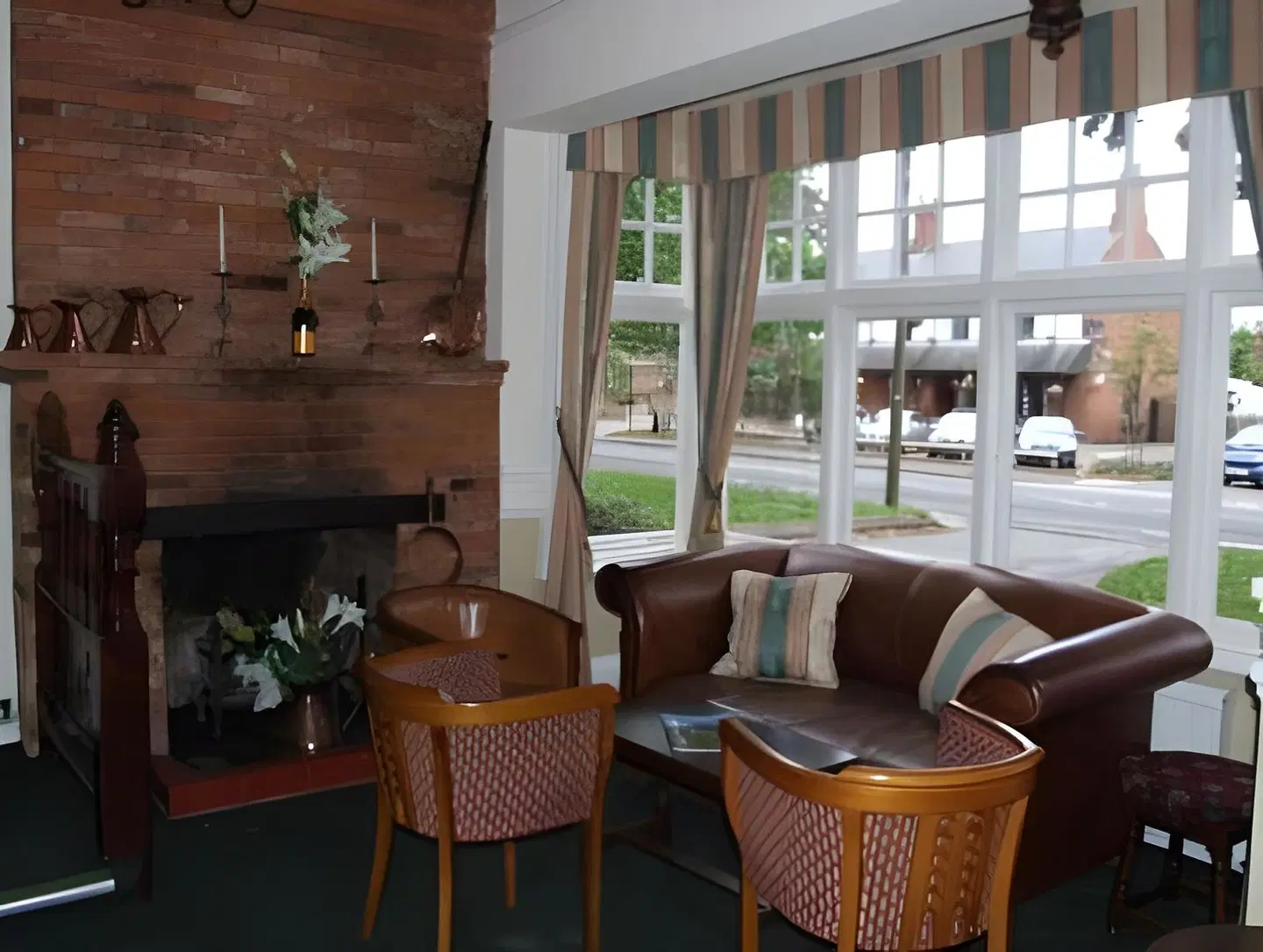 The Hillmorton Manor Hotel LOUNGE_LOBBY