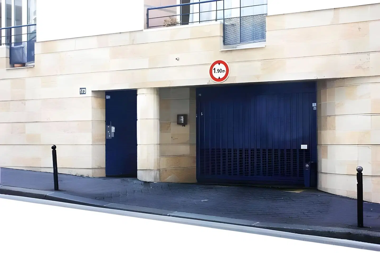 Hôtel Saint Marcel EXTERIOR