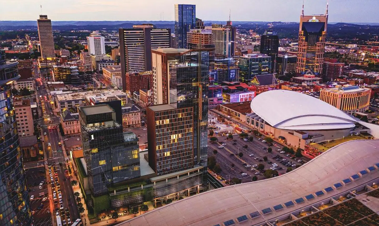 1 Hotel Nashville EXTERIOR