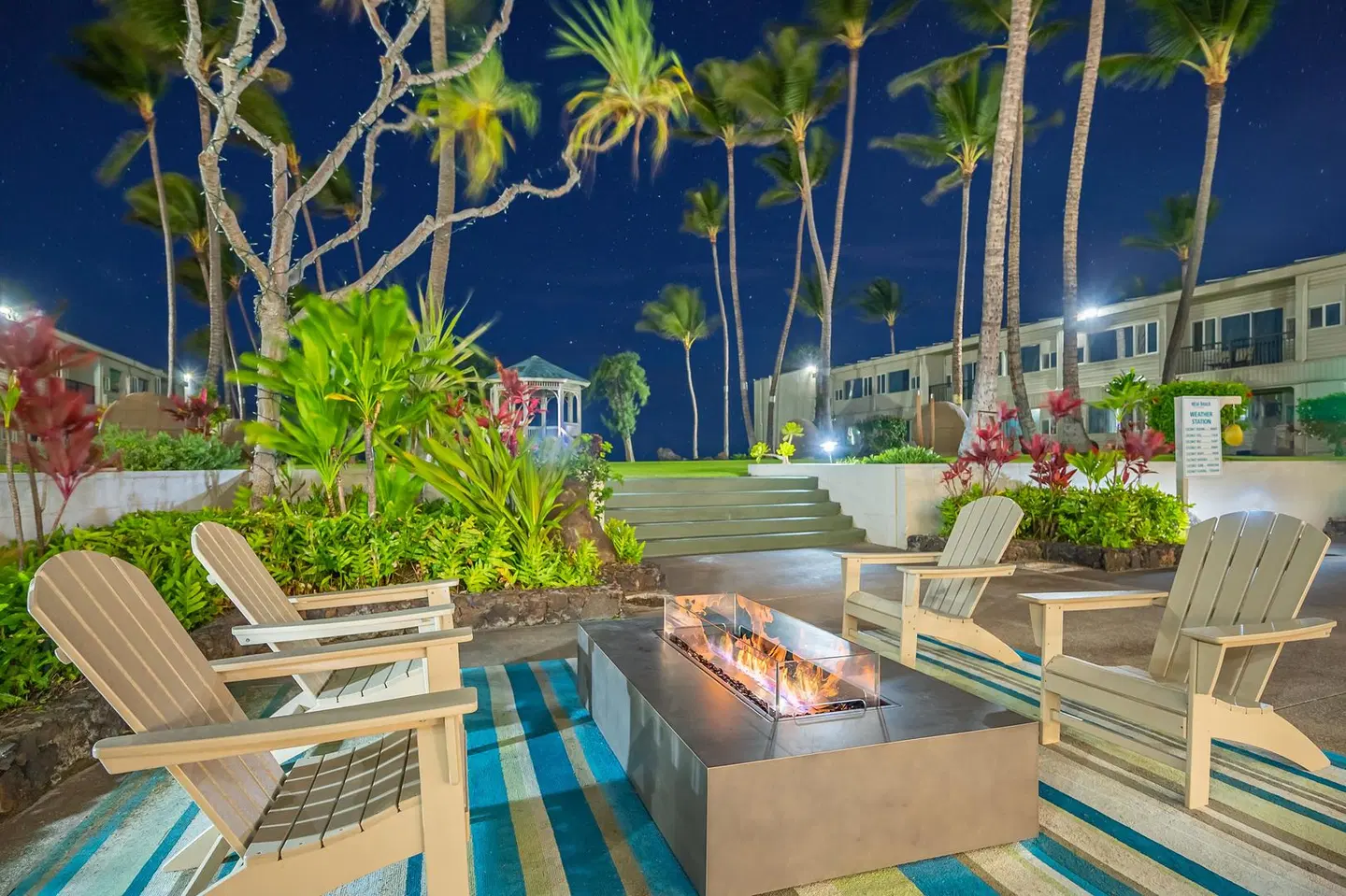 Maui Beach Hotel TERRACE