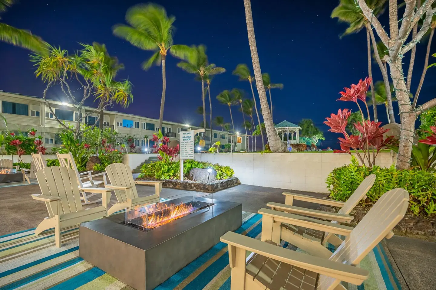 Maui Beach Hotel TERRACE