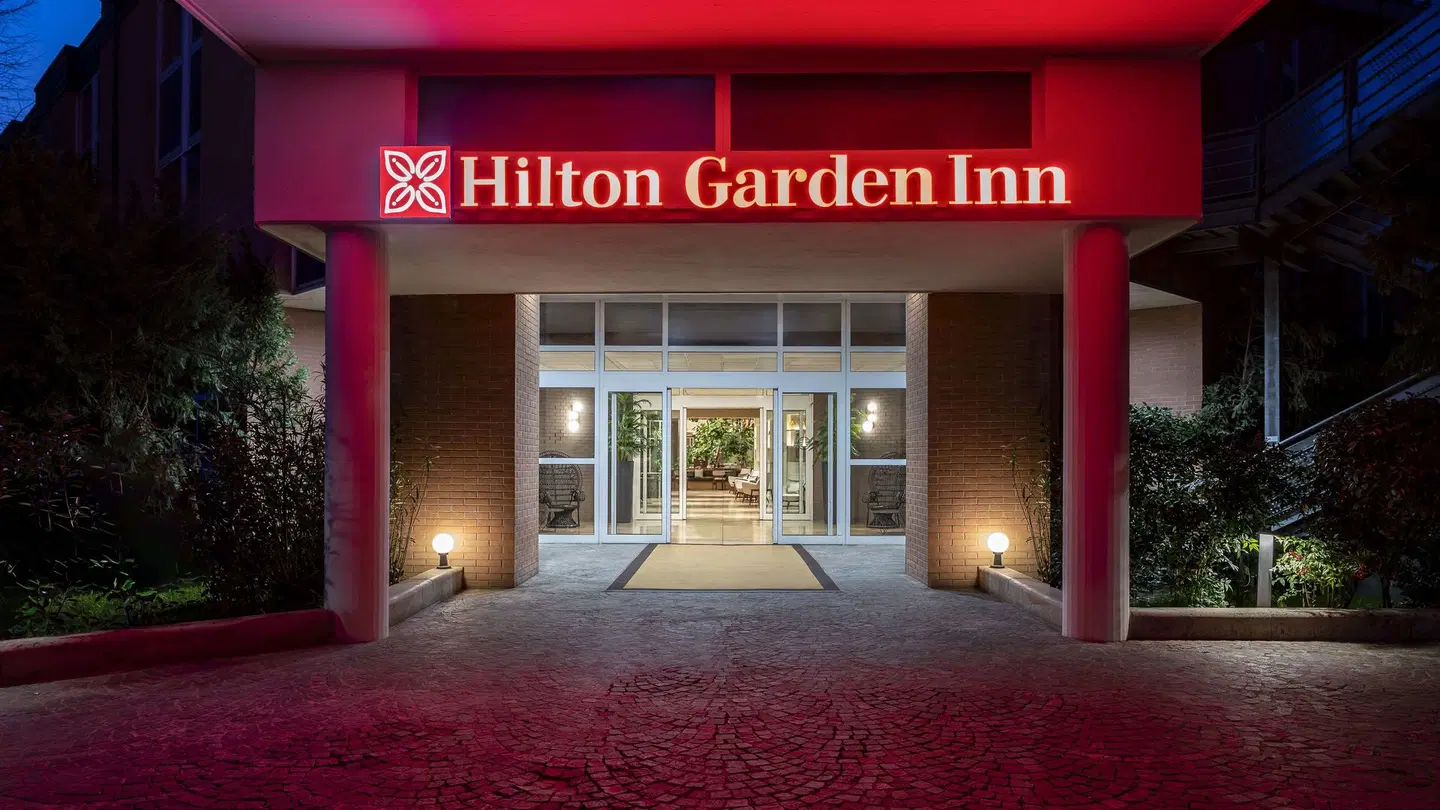 Hilton Garden Inn Bologna North EXTERIOR