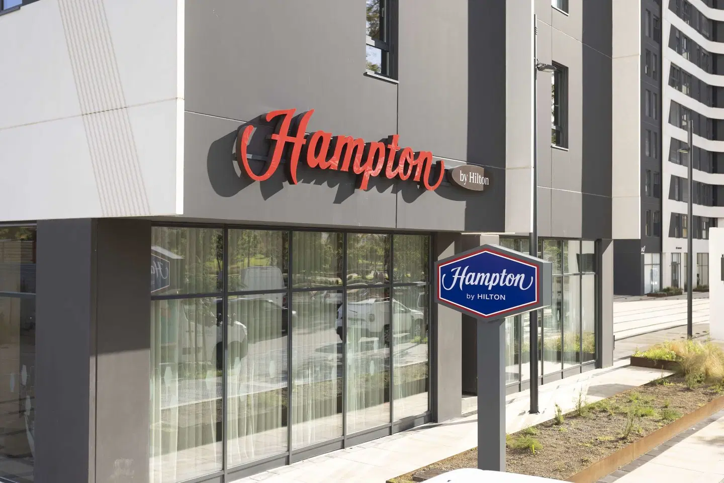 Hampton By Hilton Malaga Martiricos EXTERIOR