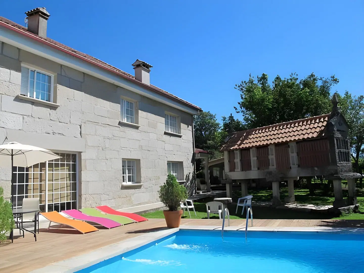 Os Areeiros EXTERIOR