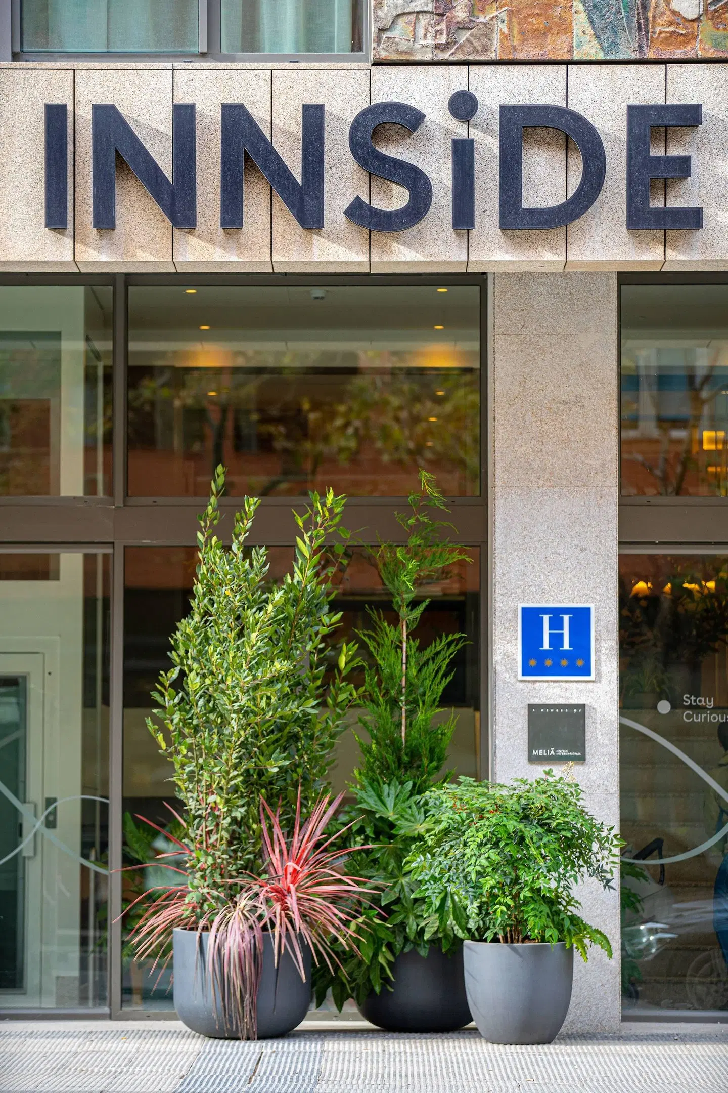 Meliá Zaragoza EXTERIOR