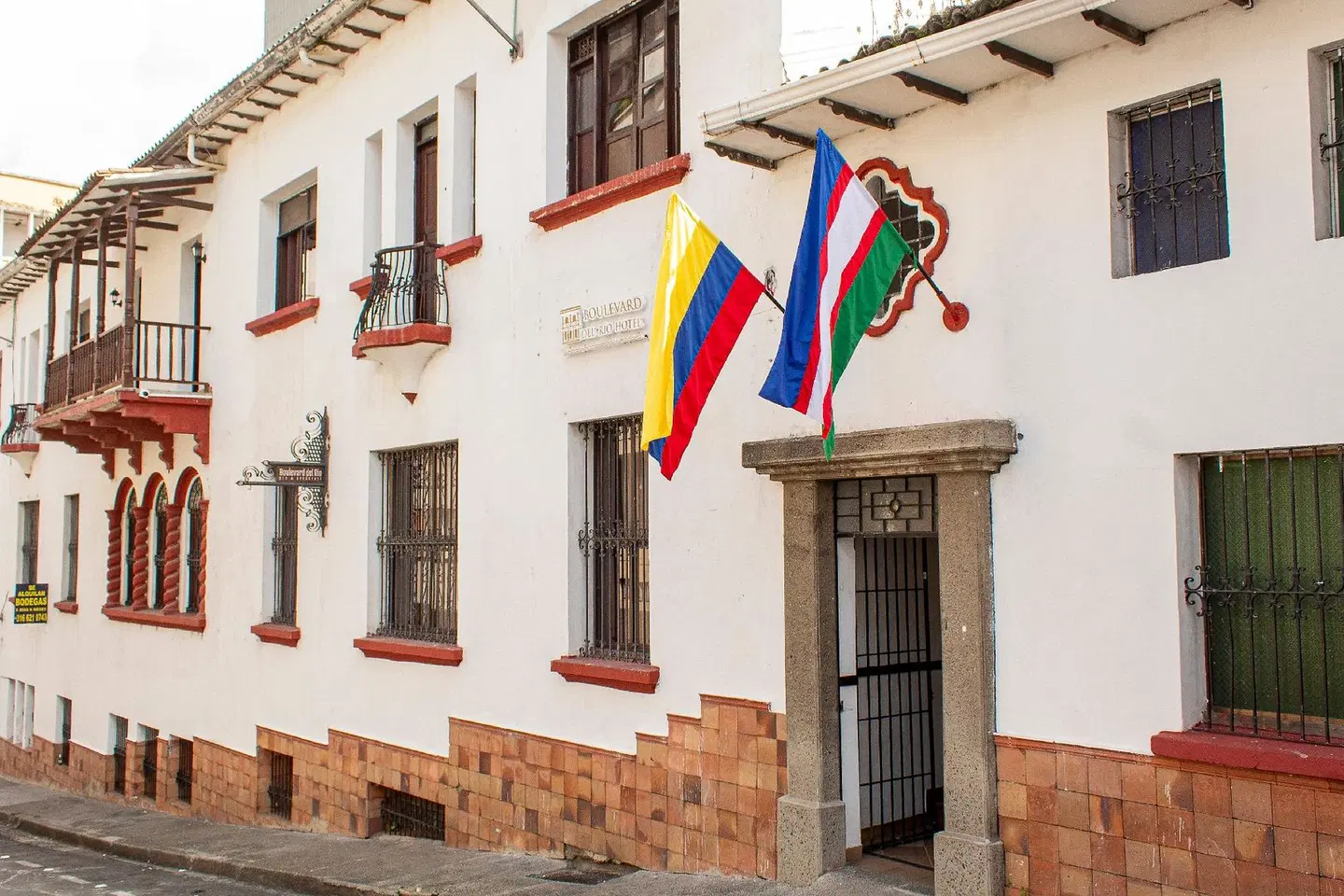 Boulevard del Rio Bed & Breakfast EXTERIOR