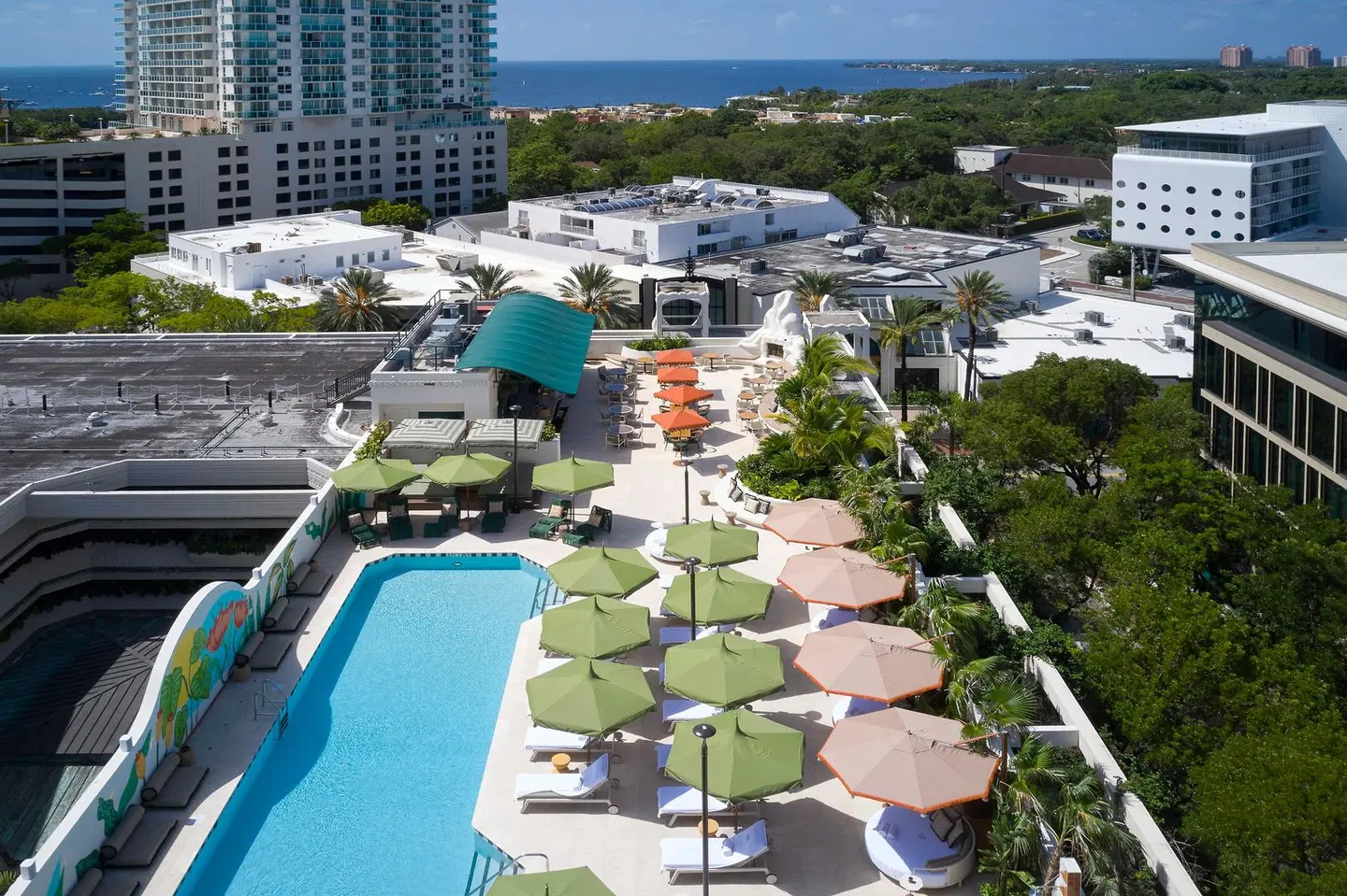 Mayfair Hotel and Spa OUTDOOR_POOL