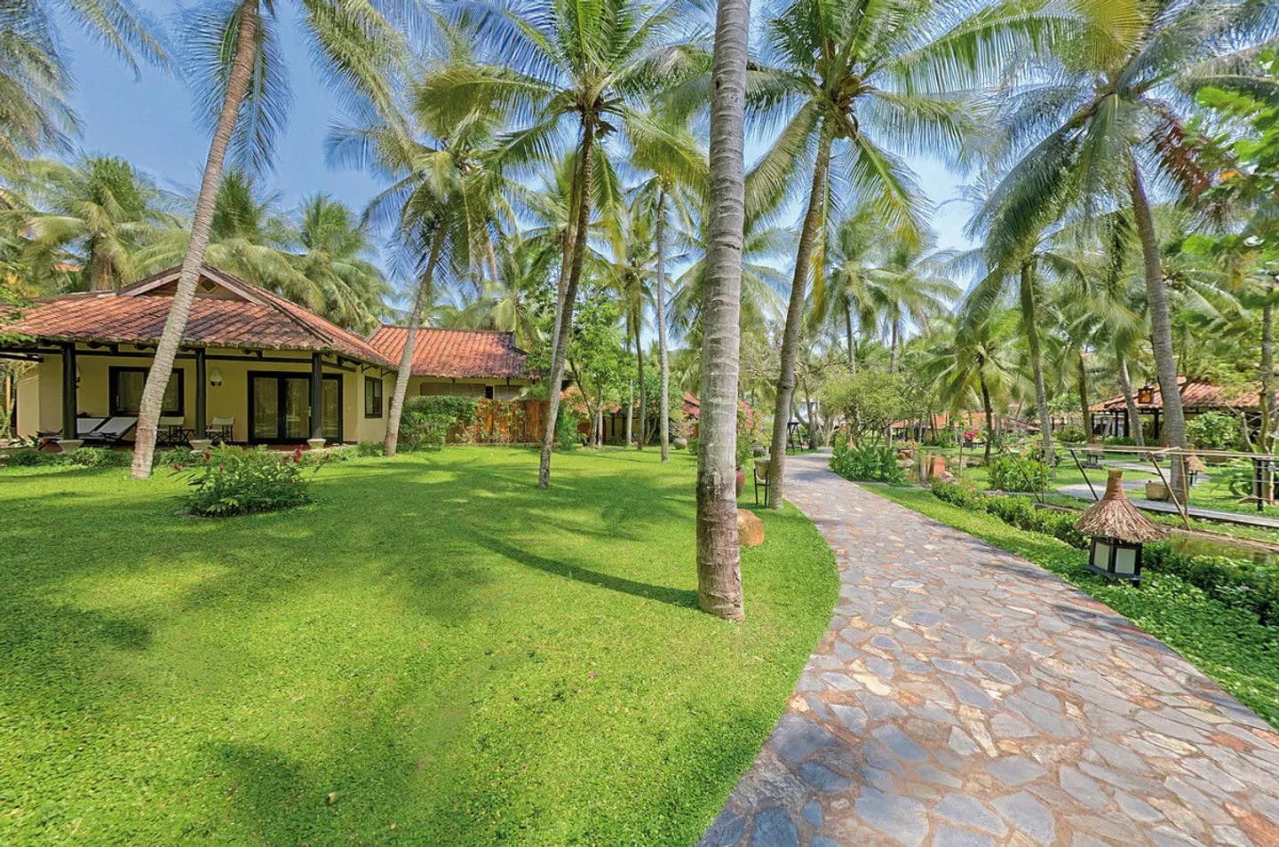 Seahorse Resort & Spa GARDEN