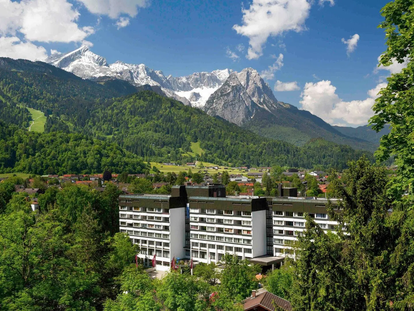 Mercure Garmisch-Partenkirchen LANDSCAPE