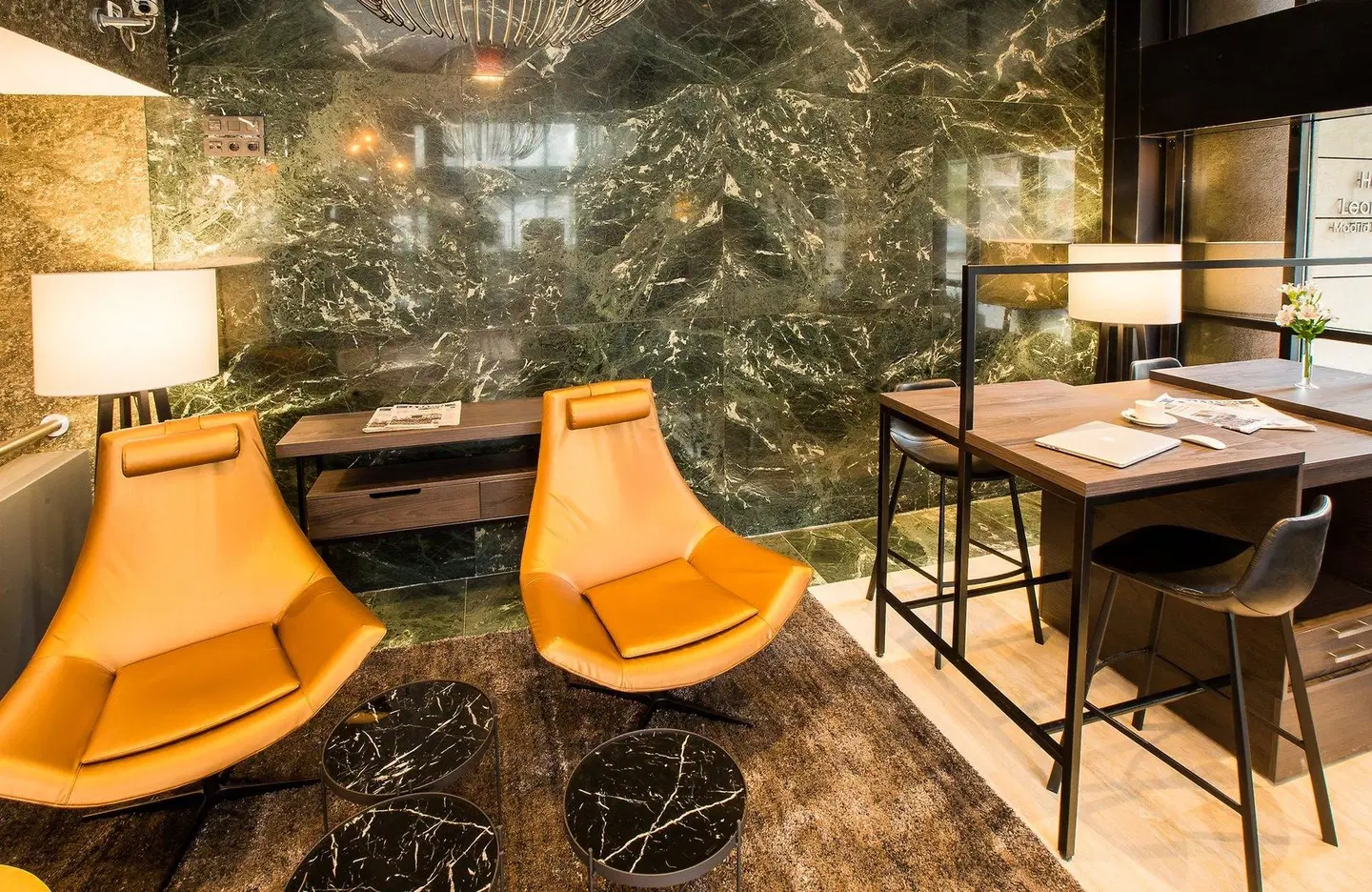 Leonardo Hotel Madrid City Center Bar