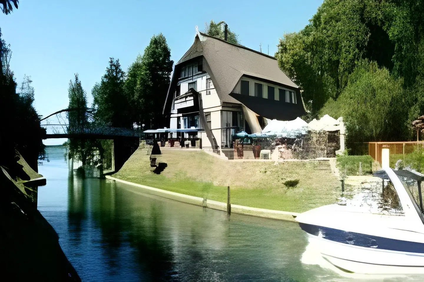 Pension & Schänke Lenzer Krug EXTERIOR