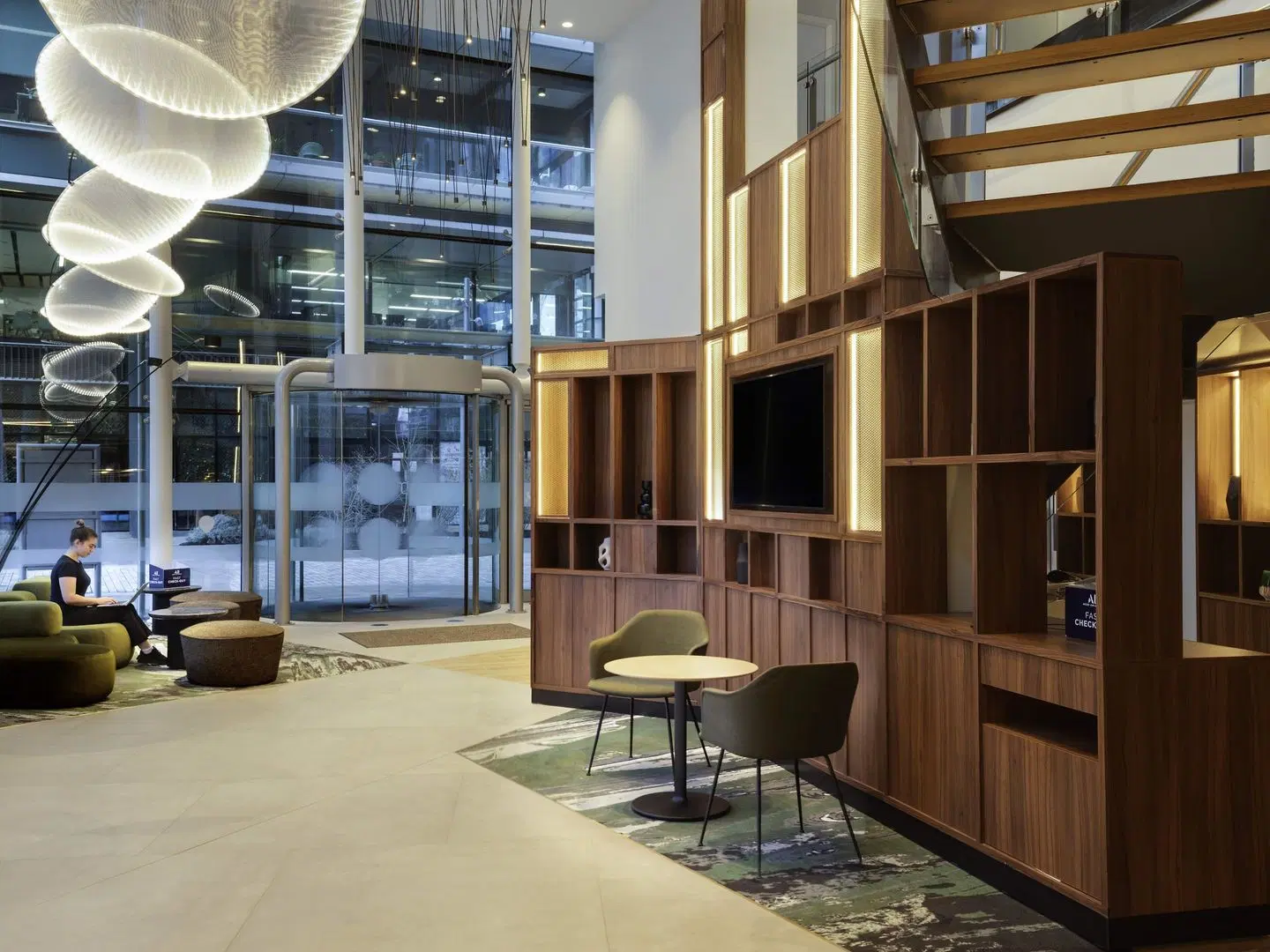 Novotel London Paddington Hotel LOUNGE_LOBBY